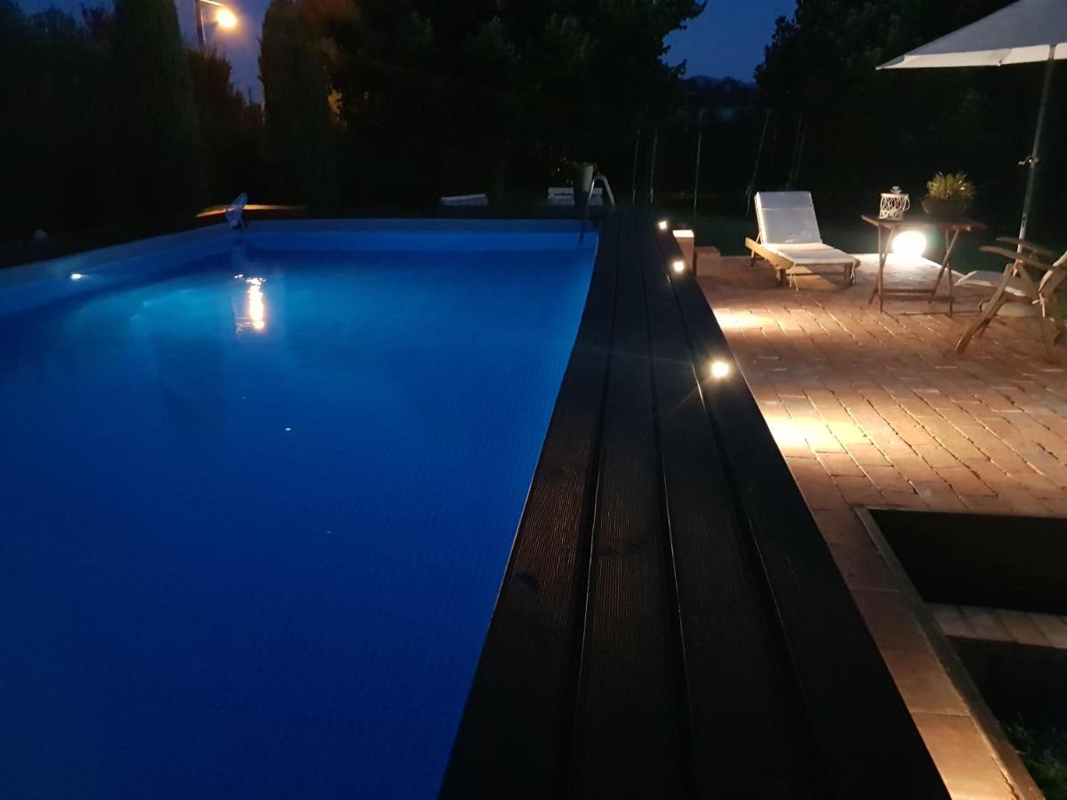 Apartament Il Casale Lukka Zewnętrze zdjęcie