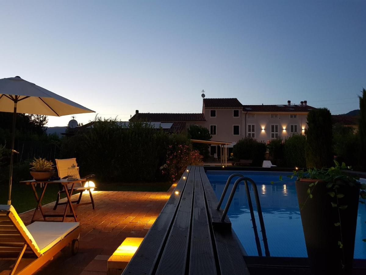 Apartament Il Casale Lukka Zewnętrze zdjęcie