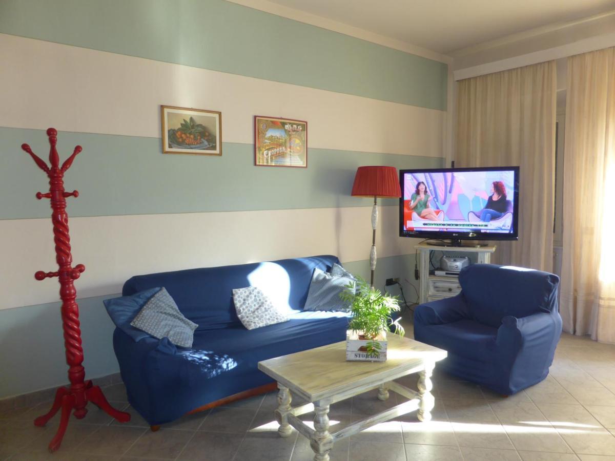 Apartament Il Casale Lukka Zewnętrze zdjęcie